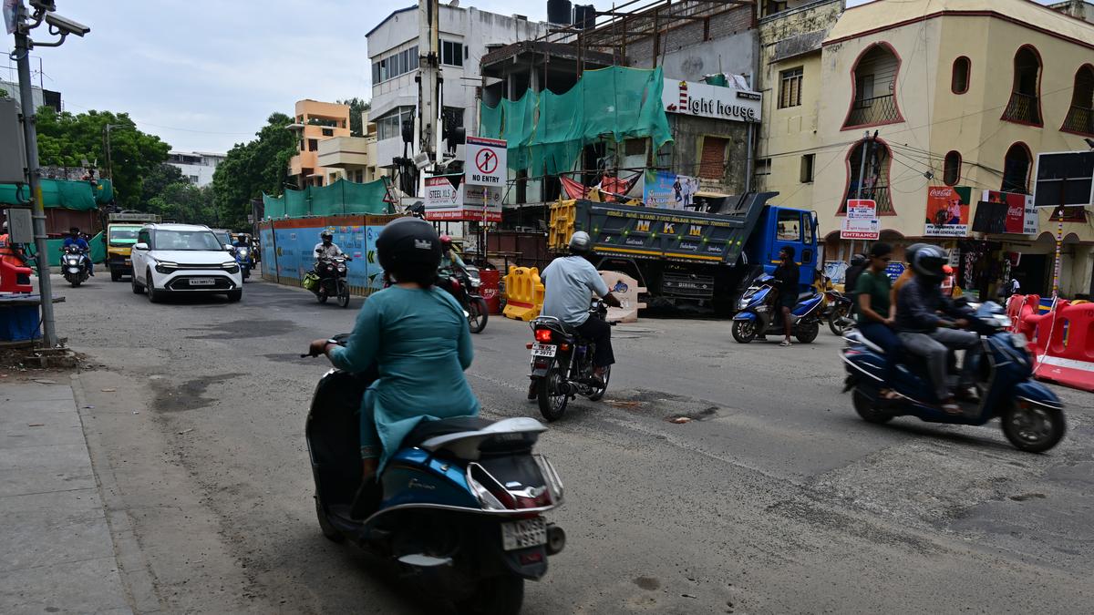 Waiting time to reduce at traffic signals at 31 junctions in Chennai