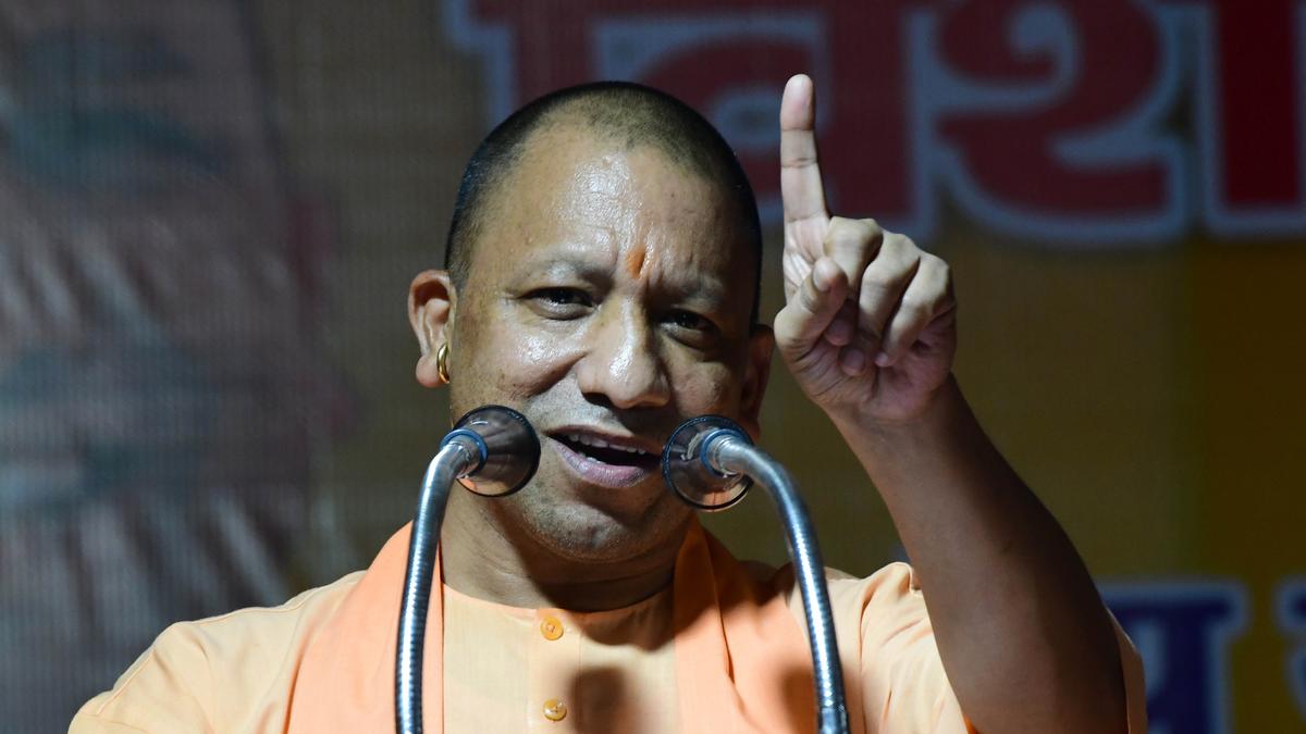 As urban body campaign peaks in Uttar Pradesh, BJP brings national issues, SP focuses on local