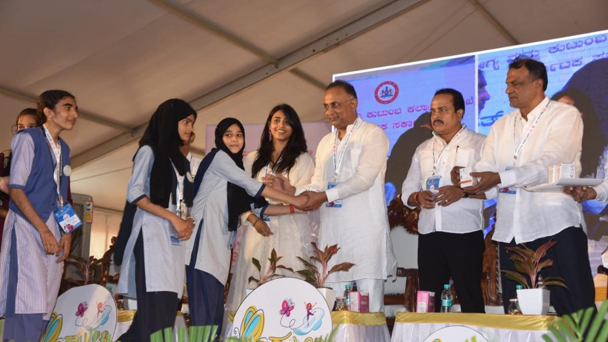 Karnataka Government will resume distribution of free sanitary pads to school, college girls from October 2023, says Health Minister Dinesh Gundu Rao