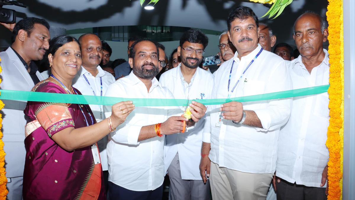 Health Minister urges govt. and private hospitals to extend quality healthcare to patients