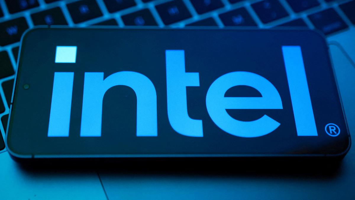 Intel Warns U.S. Stake Could Hurt Sales, Future Grants