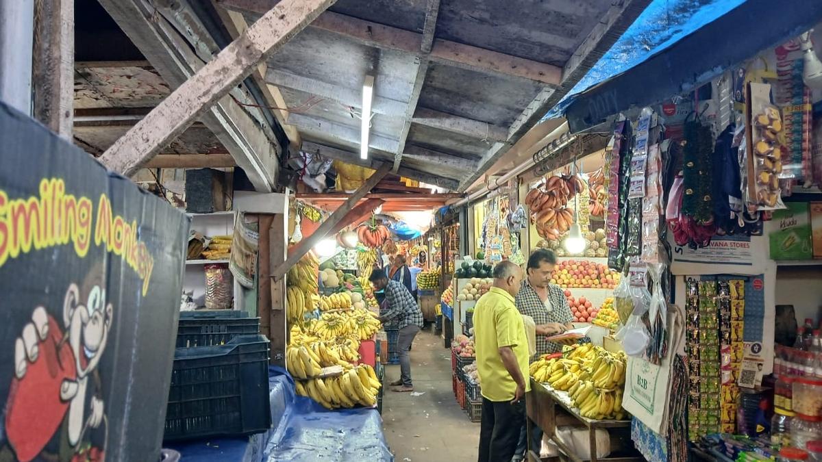 Merchants oppose plans to raze and upgrade Coonoor Municipal Market