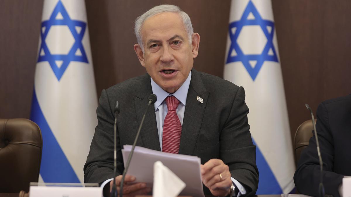 Israel PM Netanyahu urges military chief to contain reservist protest
