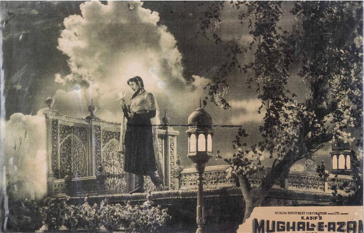 Mughal-E-Azam lobby card