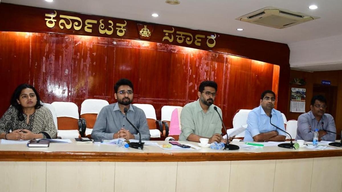 DC directs officials to ensure uninterrupted drinking water supply in Kalaburagi district of Karnataka