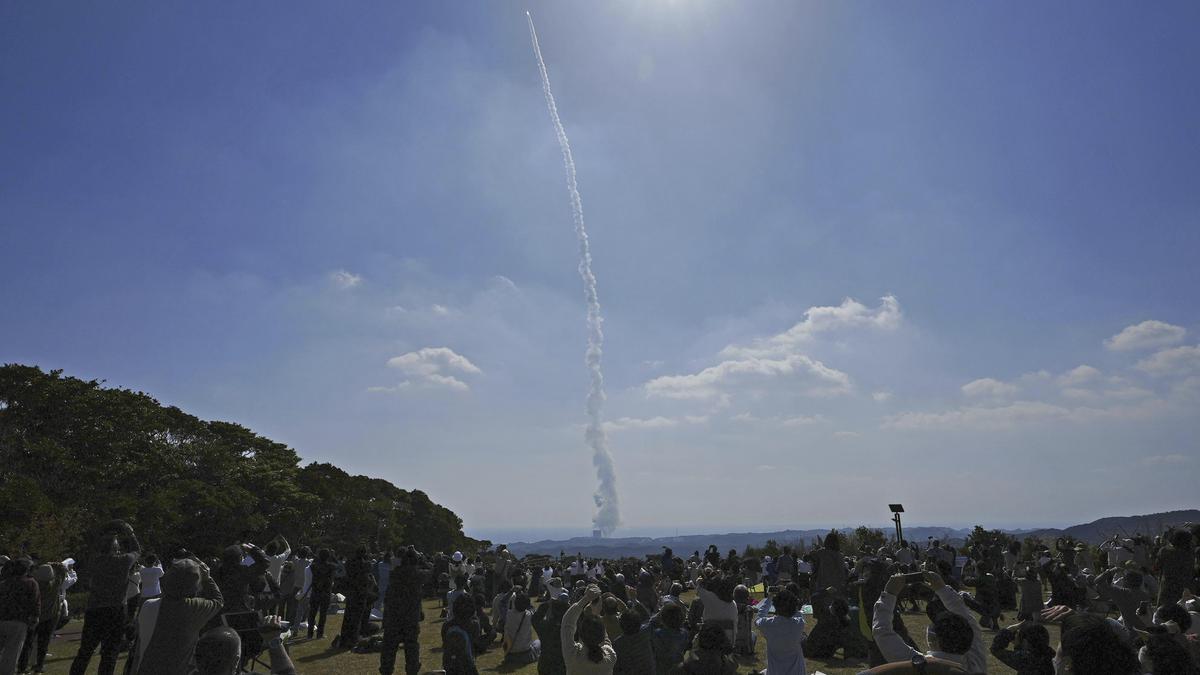 Japan launches H3 rocket, destroys it over 2nd stage failure