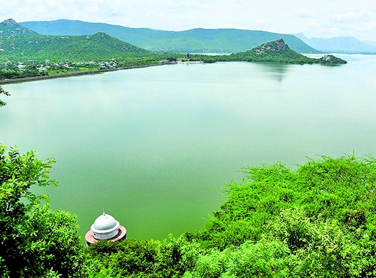 Water level in Mettur dam stands at 120 feet The Hindu