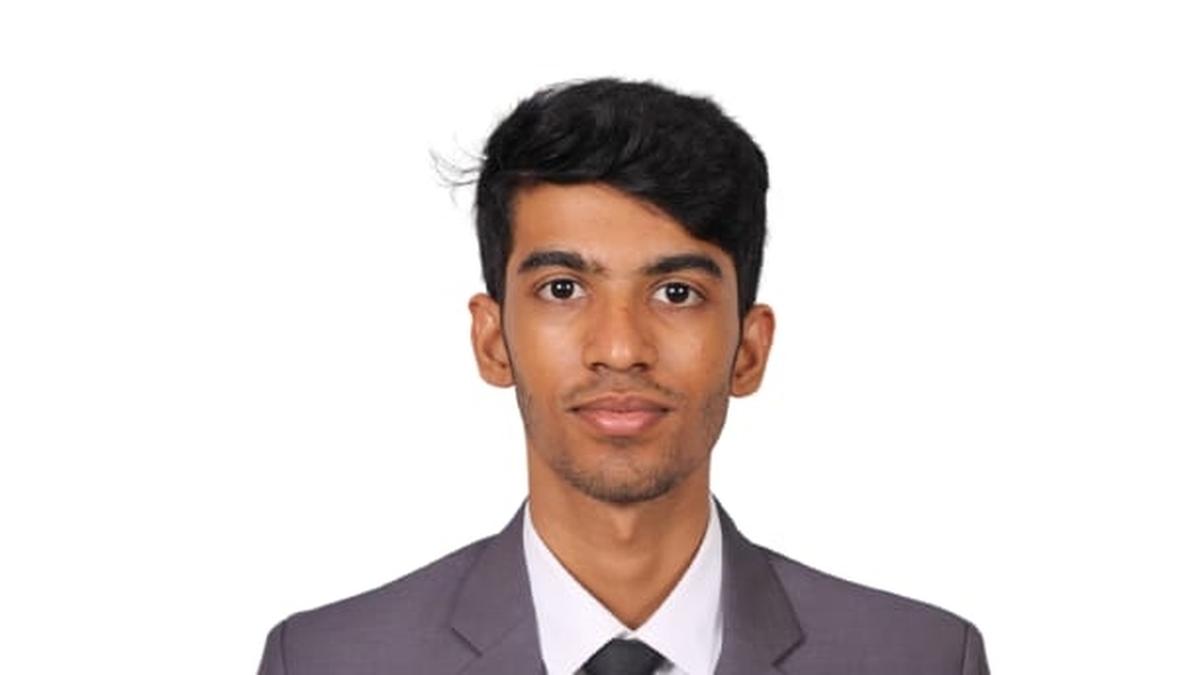Tiruchi student is world topper in ACCA paper