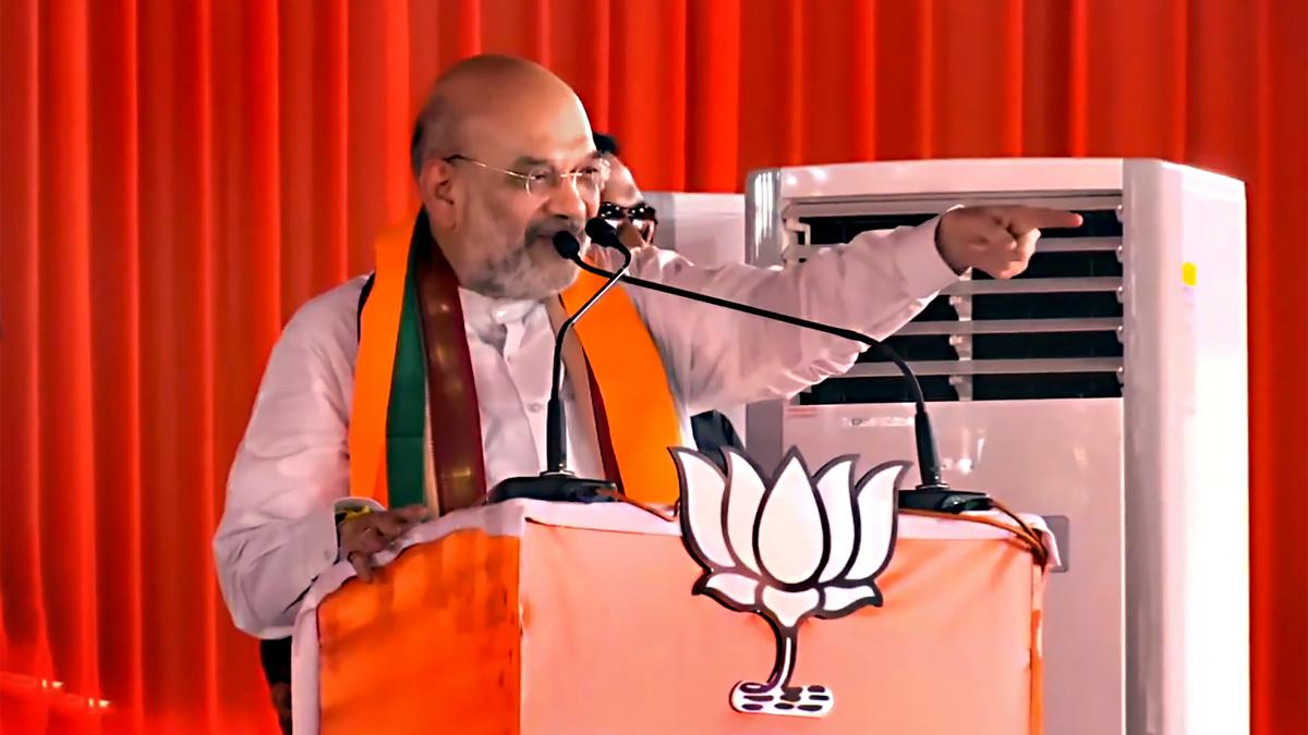 Union Home Minister Amit Shah's helicopter unable to land in M.P.'s Balaghat due to bad weather