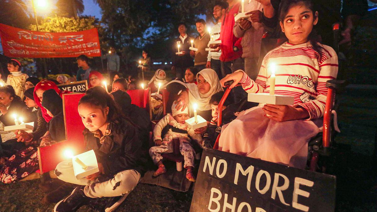 Bhopal gas tragedy: Depreciation of rupee can’t be ground for “top-up” of settlement amount, UCC successor firms to SC