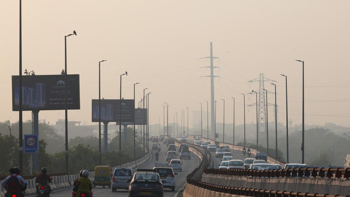 Delhi's air remains 'poor' for fifth straight day, nine stations in red zone ahead of Deepavali