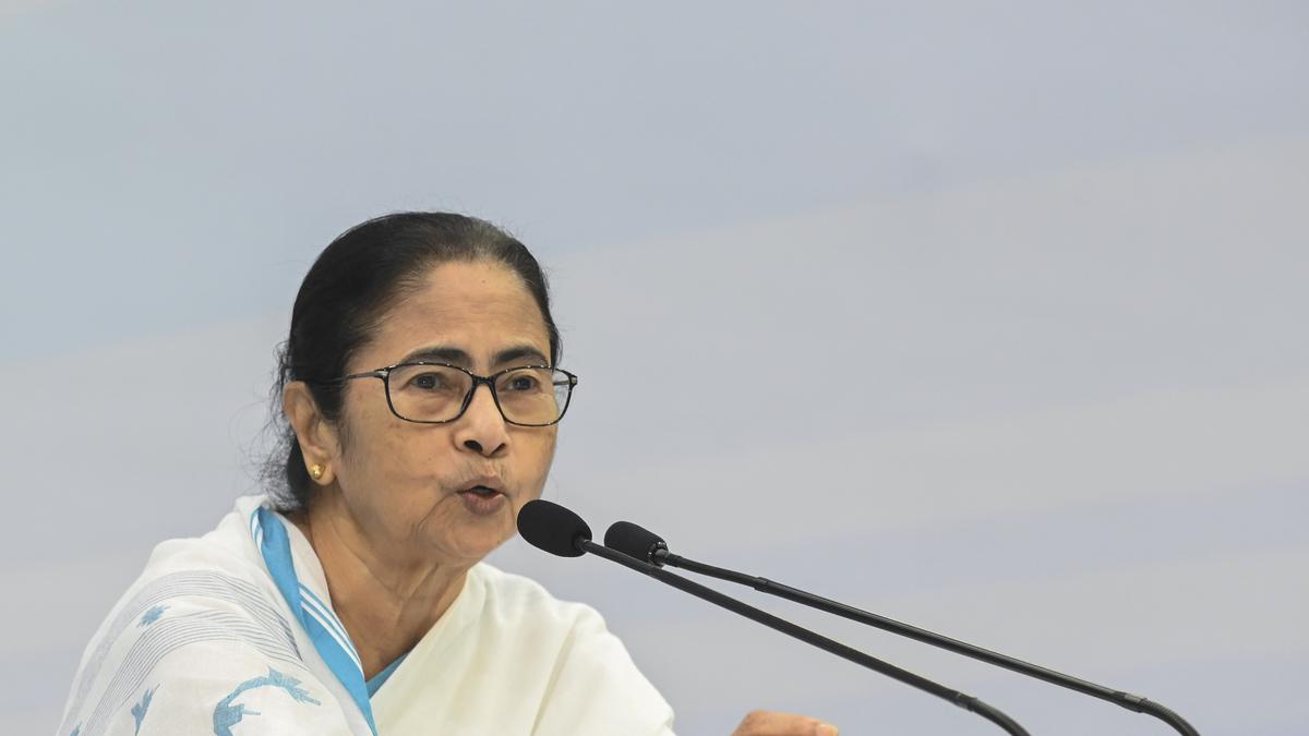 R.G. Kar victim doctor’s parents question Bengal CM; Not satisfied with Mamata Banerjee’s role in case