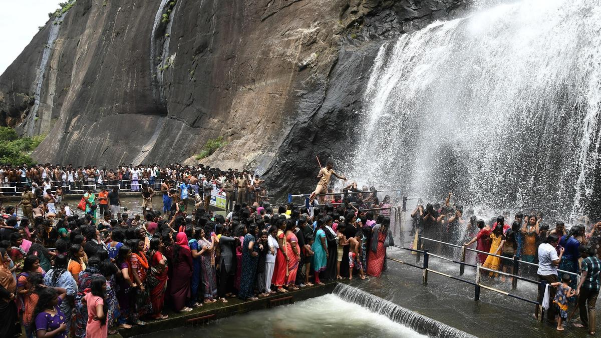 Plea against collection of fee at Old Courtallam water falls dismissed