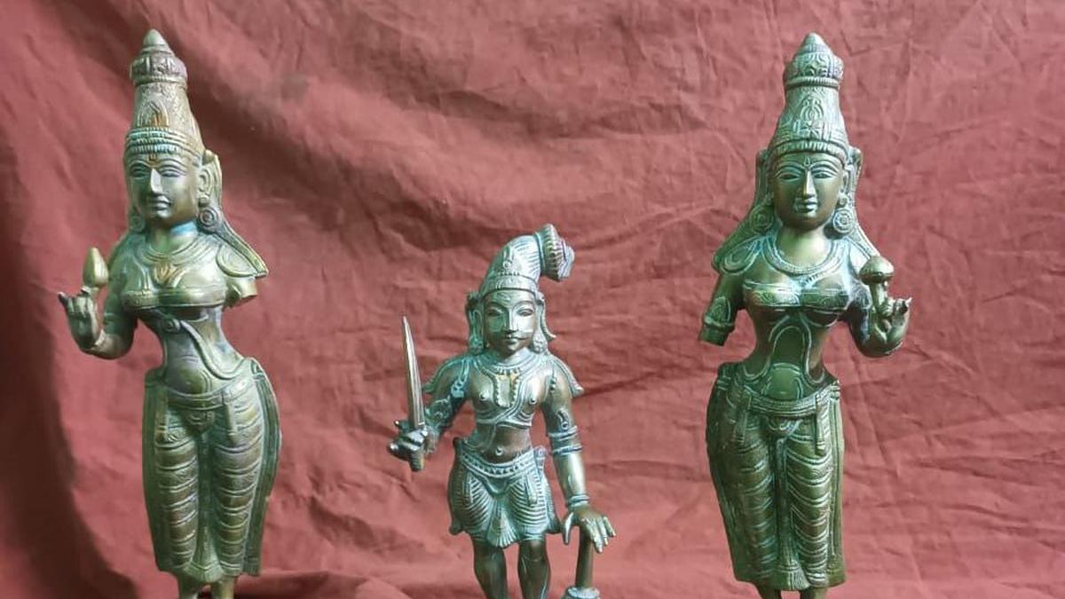 Two men peddling stolen idols in T.N. arrested, three idols seized