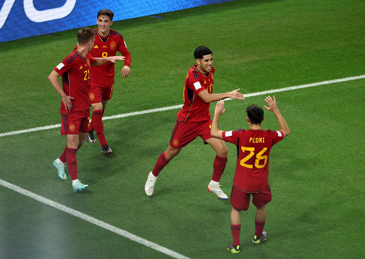 Promising Spain brings back the ‘tiki-taka’ at the World Cup
