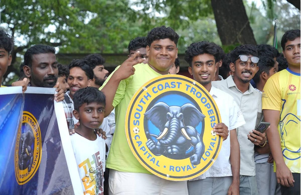 Members of South Coast Troopers, a fan club of Thiruvananthapuram Kombans Members of South Coast Troopers, a fan club of Thiruvananthapuram Kombans