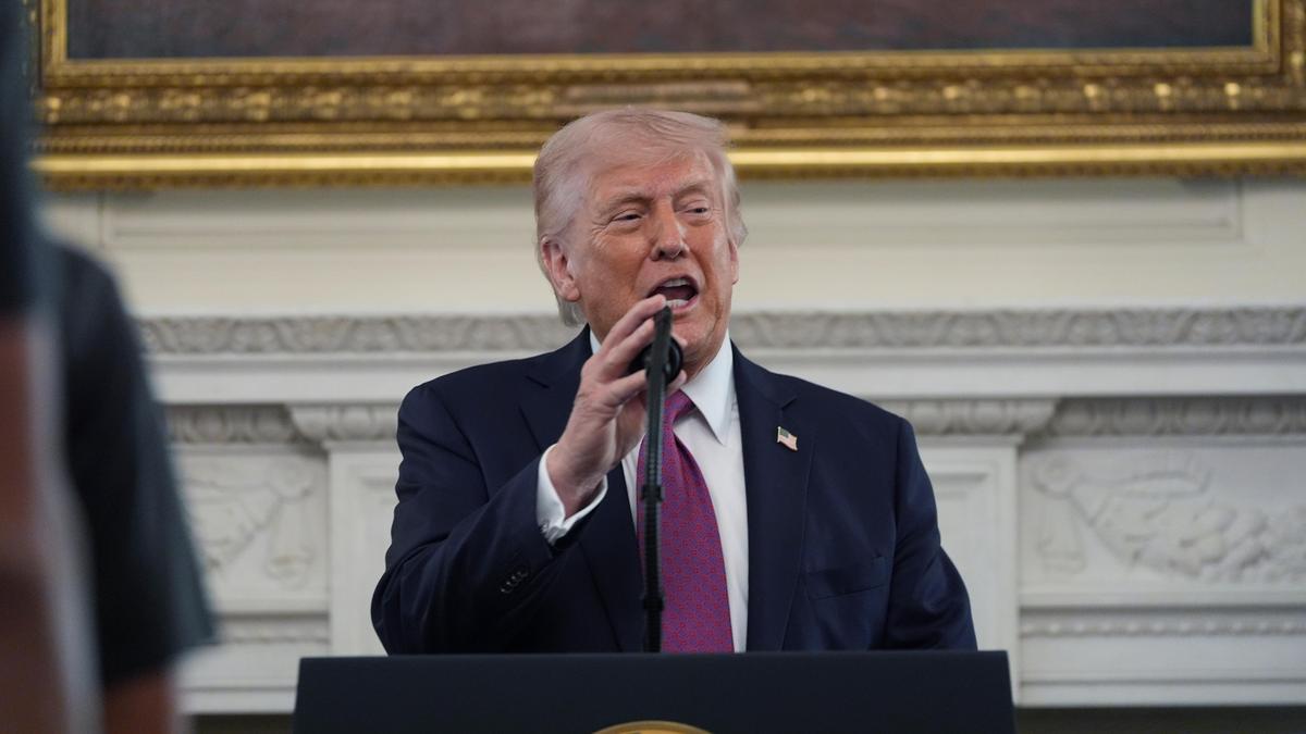 ईरान-इज़राइल युद्ध लाइव: ट्रम्प कहते हैं, ईरान नहीं चाहता कि होर्मुज़ जलडमरूमध्य बंद हो