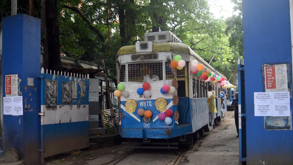 Tram, thought to be dead, set to dominate this weekend in Kolkata