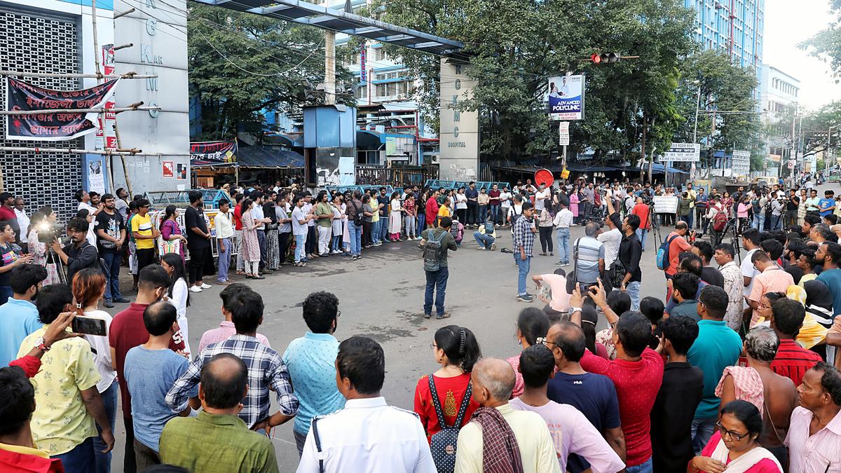 Rejoin duty or face action, Supreme Court tells protesting Bengal doctors