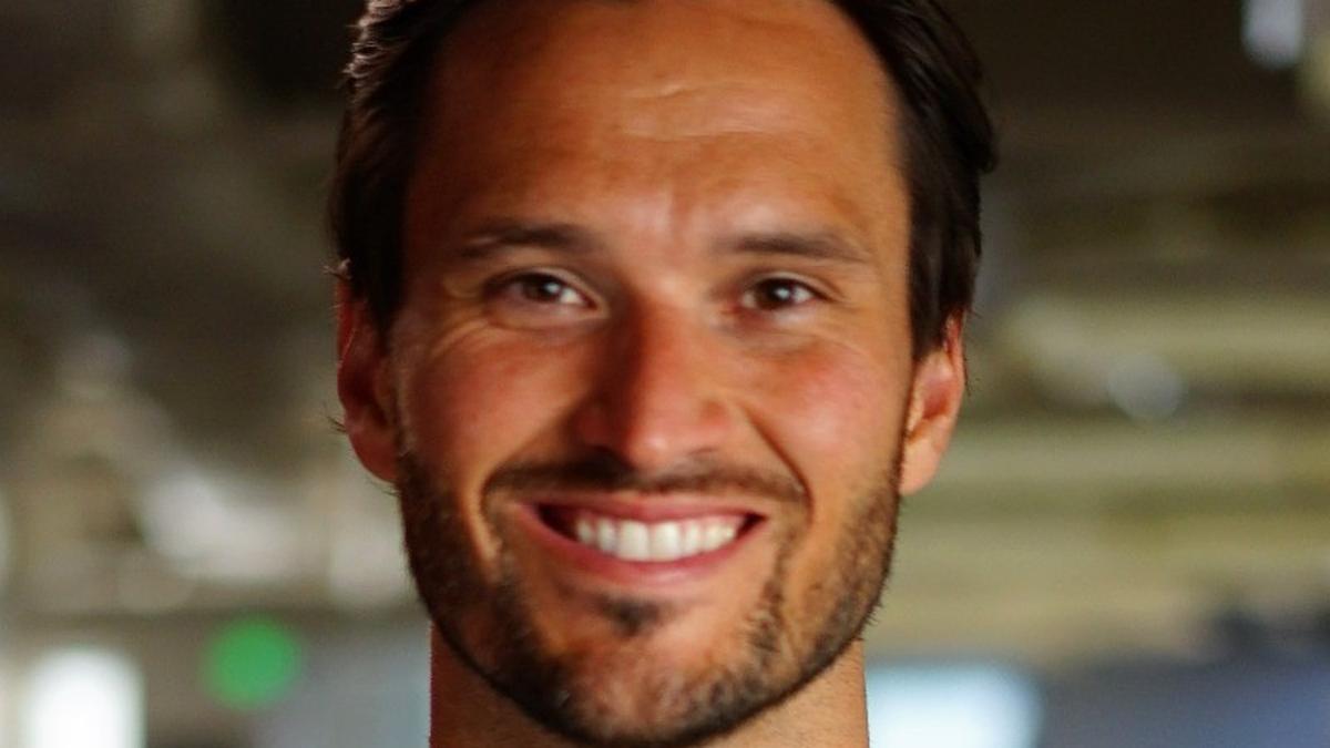 Gaza humanitarian group official resigns; cites lack of independence