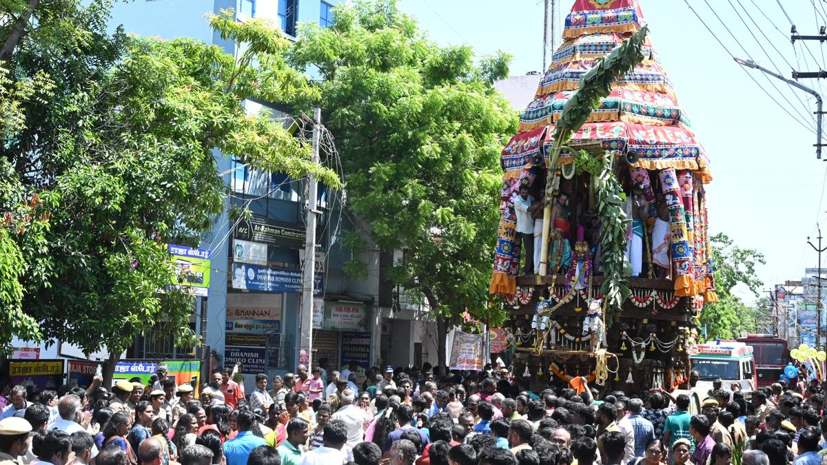 Iyppasi festival held at Sankara Rameswarar Temple in Thoothukudi