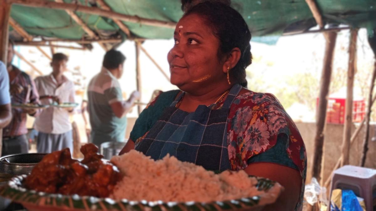 Dasari Sai Kumari or Kumari Aunty, serving plates of steaming home-cooked food at the bustling ITC Kohinoor junction in Hyderabad’s IT corridor. Dasari Sai Kumari or Kumari Aunty, serving plates of steaming home-cooked food at the bustling ITC Kohinoor junction in Hyderabad’s IT corridor.