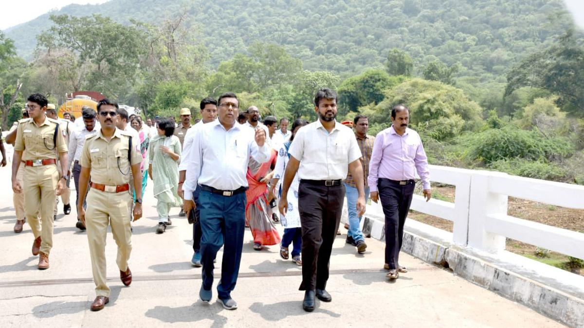 In a bid to curb poaching, T.N. plans to set up integrated check-post at Karnataka border