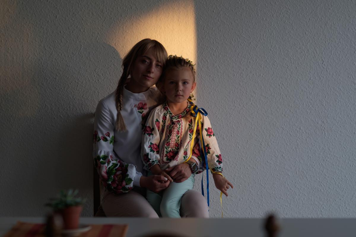 Refugees Nadia and Dariya Palchynska. The image is from project Sunflowers Will Still Grow by Anastasiia Reshetnyk and Saurabh Narang.