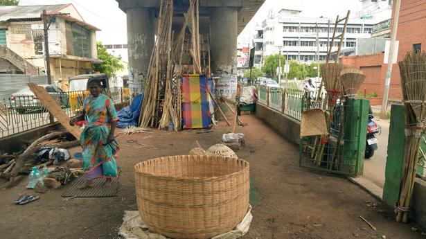 Corporation to set up parking lots beneath overbridges