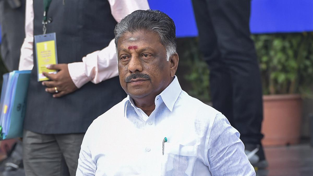 Extend Kalaignar Magalir Urimai Thogai scheme to all women with ration cards: Panneerselvam