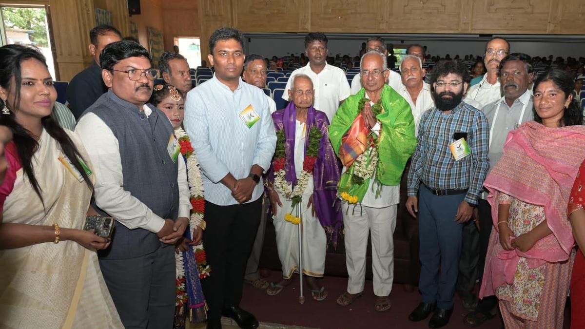 ‘Chittoor Gandhi’ embarks on a mission to educate people on the importance of casting their vote