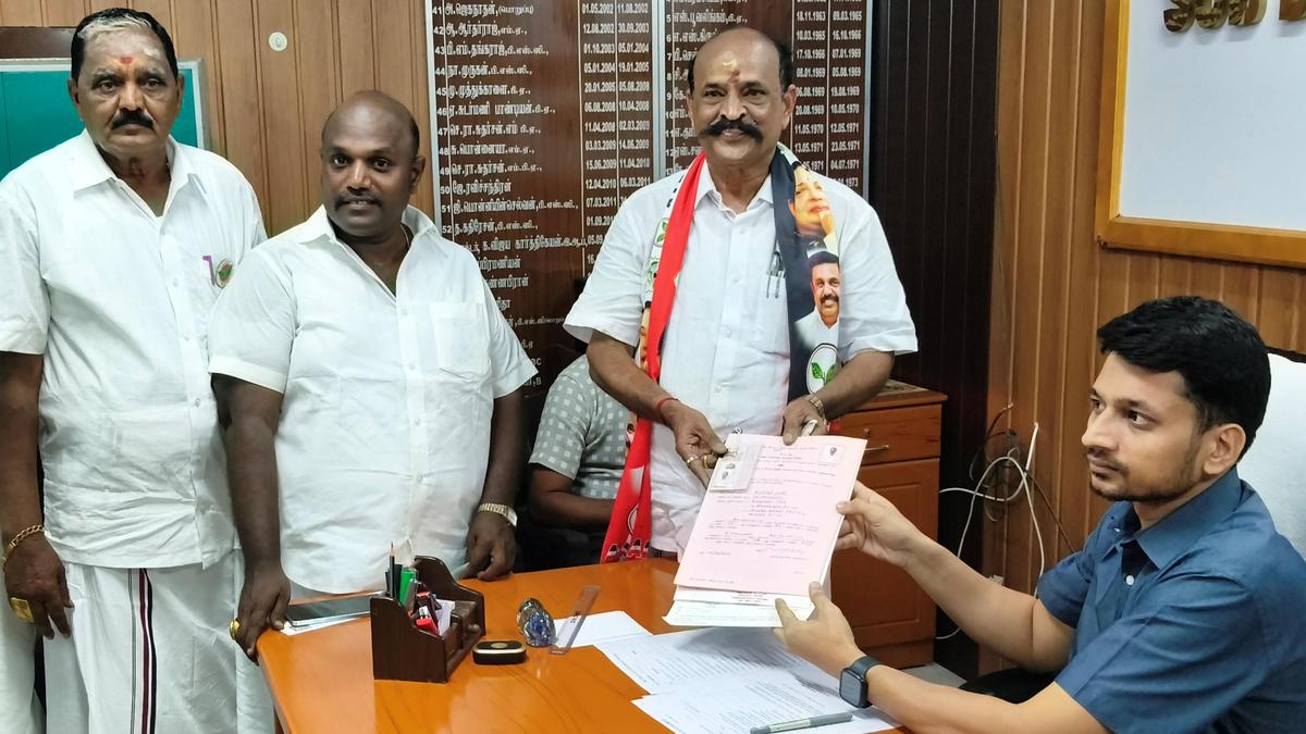 91 candidates file nominations in Thoothukudi and Kanniyakumari