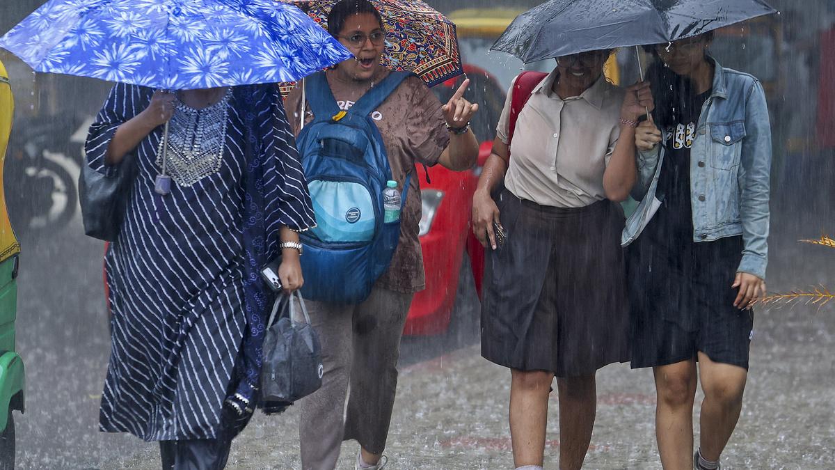 Karnataka: Rain havoc leads to waterlogging, traffic congestion in Bengaluru on August 28