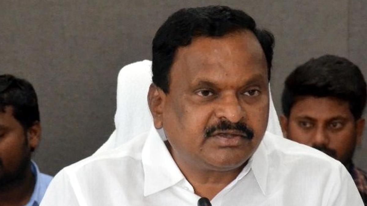 Telangana | 106 employees suspended for attending meeting convened by BRS Medak LS candidate