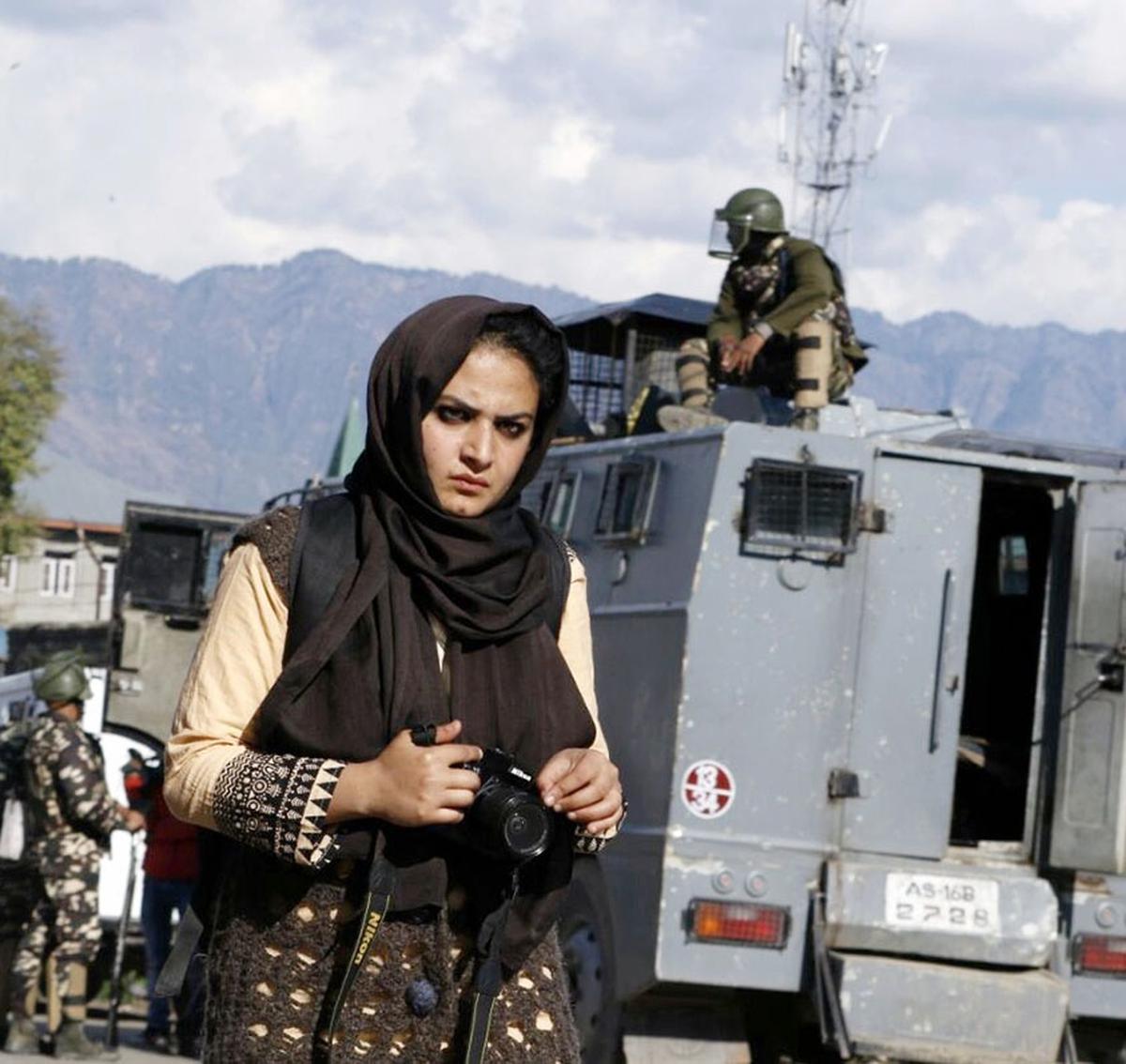 Pulitzer-winning Kashmiri photojournalist says stopped from travelling to U.S.