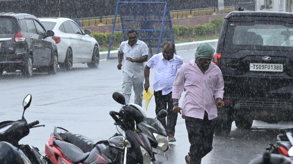 IMD forecasts rainfall in Hyderabad on Monday evening