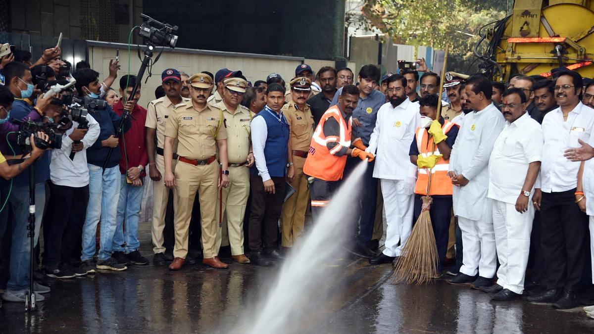 Ram Temple inauguration cannot be a political event, but a matter of pride for crores of devotees, says CM Eknath Shinde