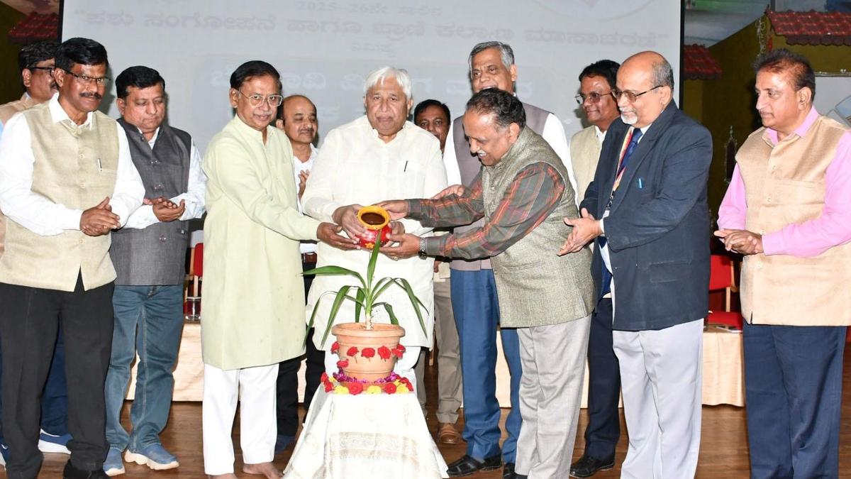 Tech knowledge essential for comprehensive development, says H.K. Patil