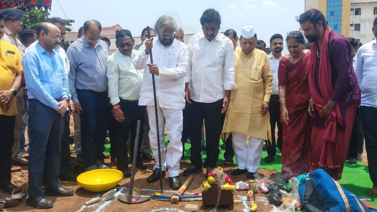 Foundation stone laid for 100-bed Kidwai Peripheral Cancer Centre in Bidar
