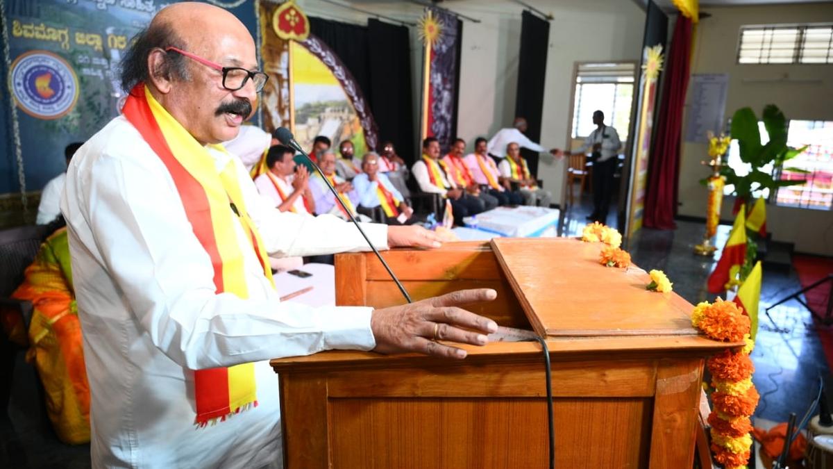 Let children not fall prey to communal politics, Mukundaraj appeals to people in Shivamogga