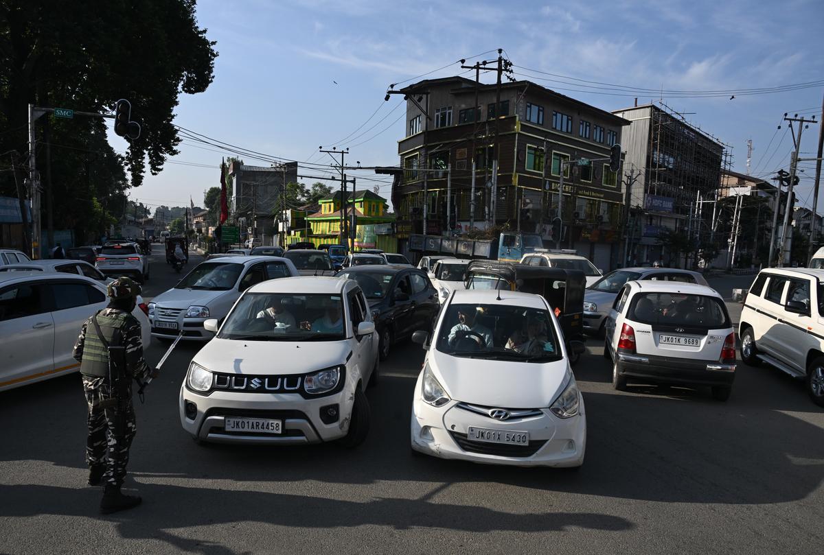 Jammu and Kashmir police has erected barricades at several places in Srinagar city as the administration has denied permission to all political parties intending to proceed towards ‘Martyrs Graveyard’ at Khawaja Bazar on July 13, 2025.