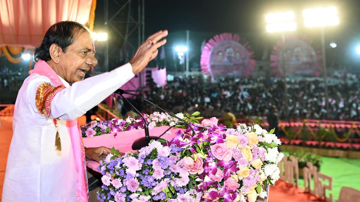 KCR promises special funds for infra boost in peripheral constituencies