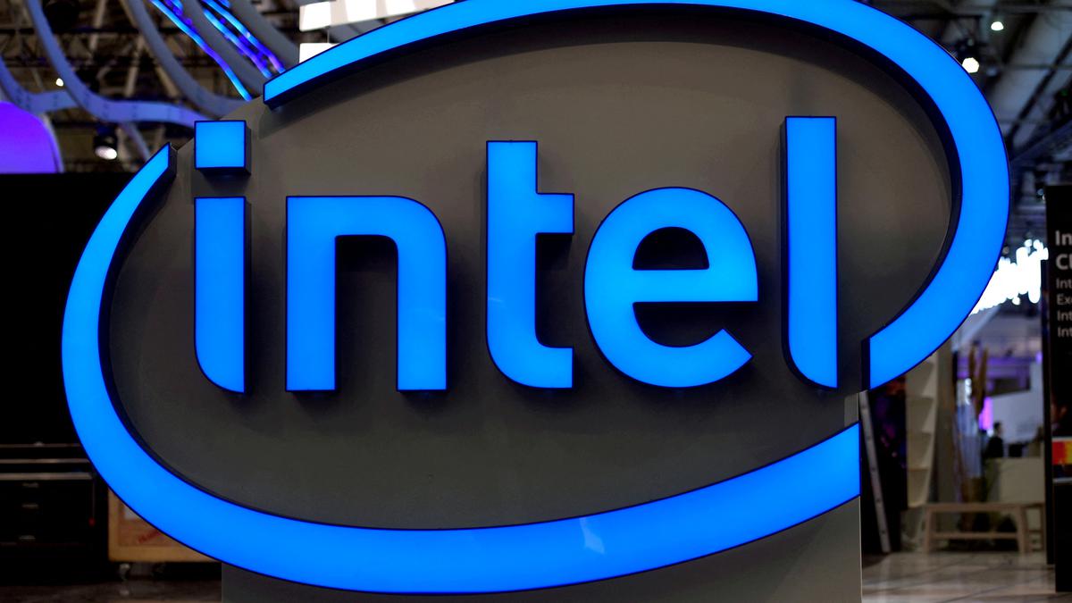 Intel splits graphic chip unit, Alphabet links more of CEO Sundar Pichai’s pay to performance, and more