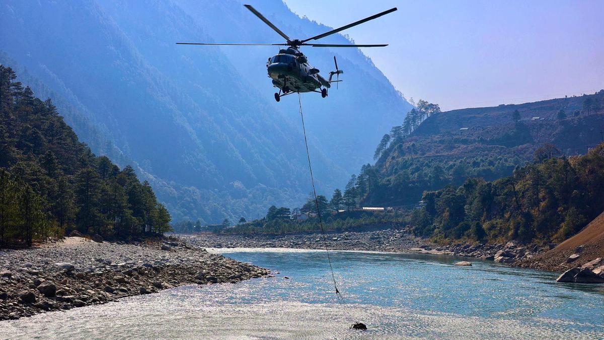 IAF Uses Helicopters to Control Forest Fires in Arunachal Lohit Valley