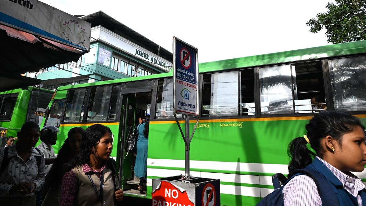 Unauthorised halt by private buses poses challenge to school