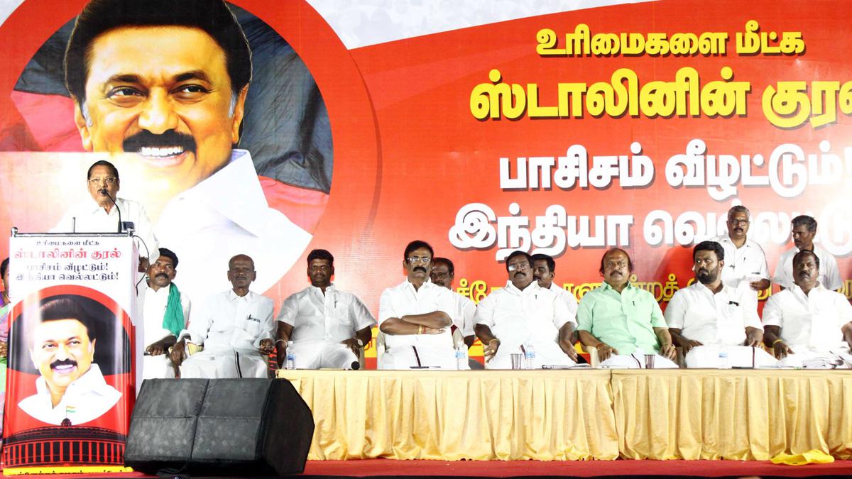 Post of Lt. Governor should be made accountable, demands DMK leader