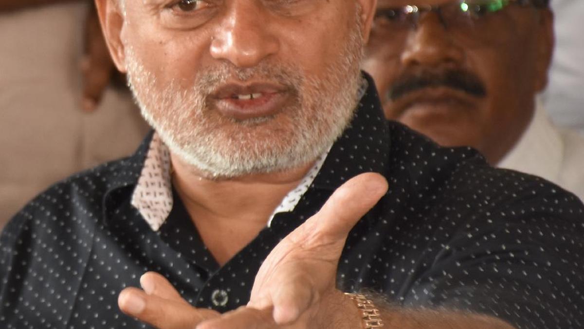 Yathindra’s name transferred from voters’ list in Mysuru to Bengaluru for a post in GBA, alleges S.R. Mahesh