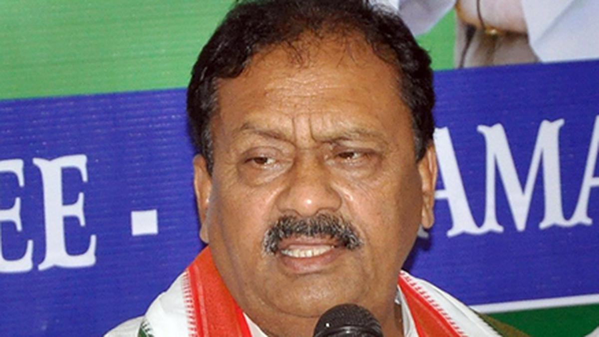 Shabbir Ali accuses KTR of sowing discord within Congress