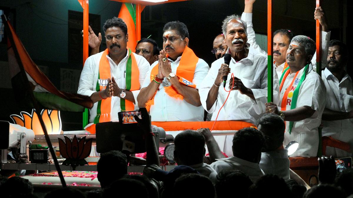 Chief Minister launches NDA’s LS poll campaign in Puducherry