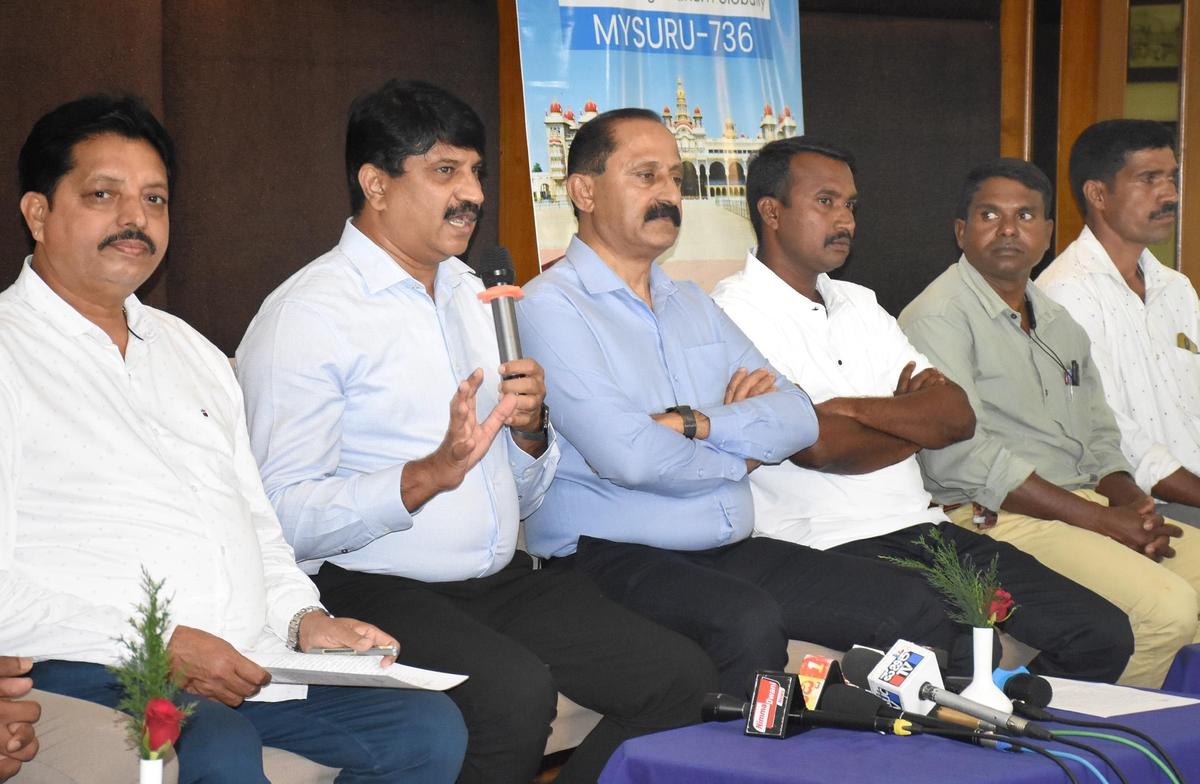 thehindu.com - The Hindu Bureau - Tourism stakeholders in Mysuru urge govt. to lift ban on safari